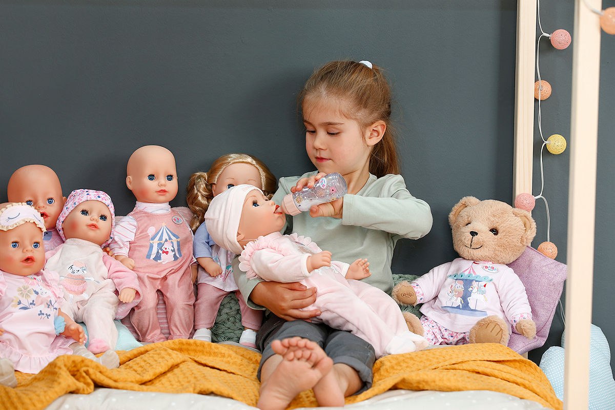 BABY born Fopflesje