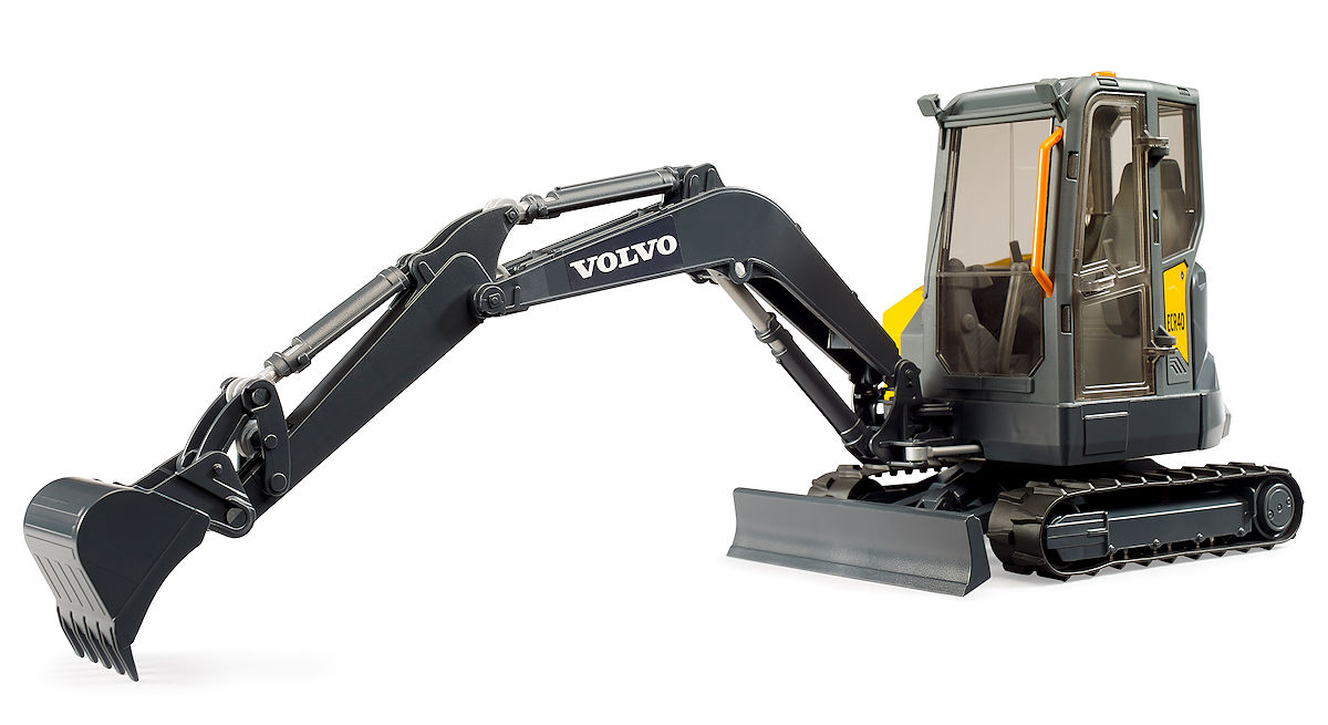 Bruder Volvo CR40 Graafmachine