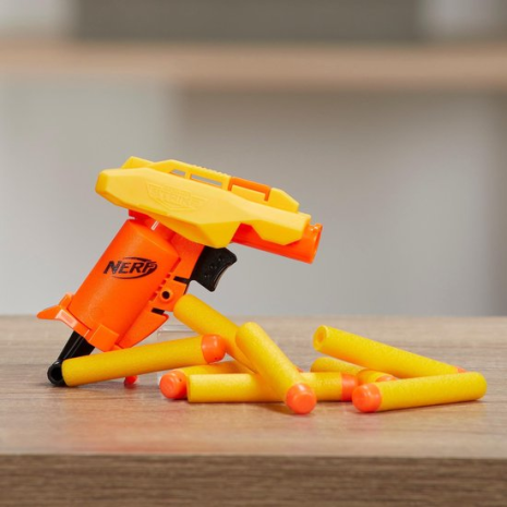 Nerf Alpha strike stinger SD-1 incl. 8 darts
