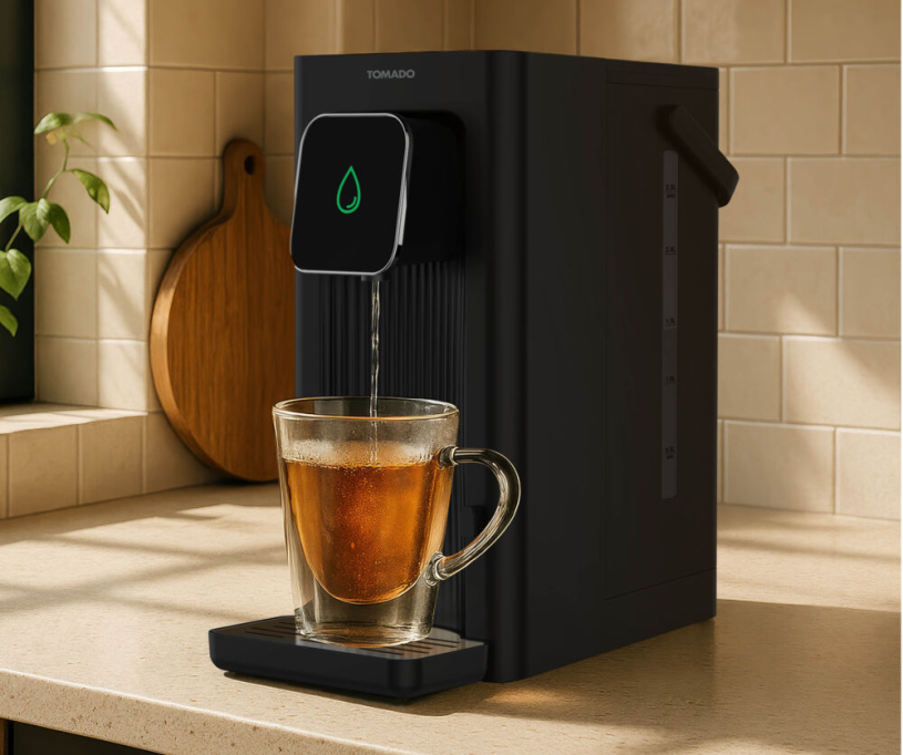 Tomado Heetwaterdispenser 2.5L 2600W