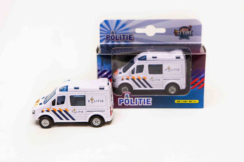 Kids Globe die cast pull-back politie 8 cm.