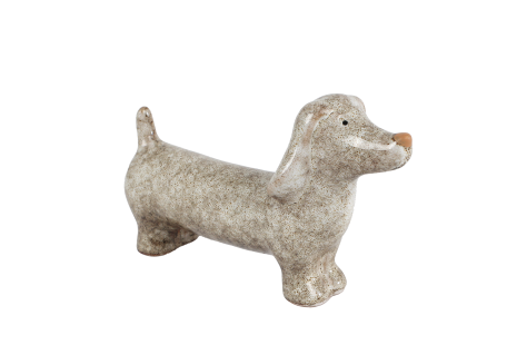 Sculptuur Teckel beige aardew 14,5x4,5x9,5cm